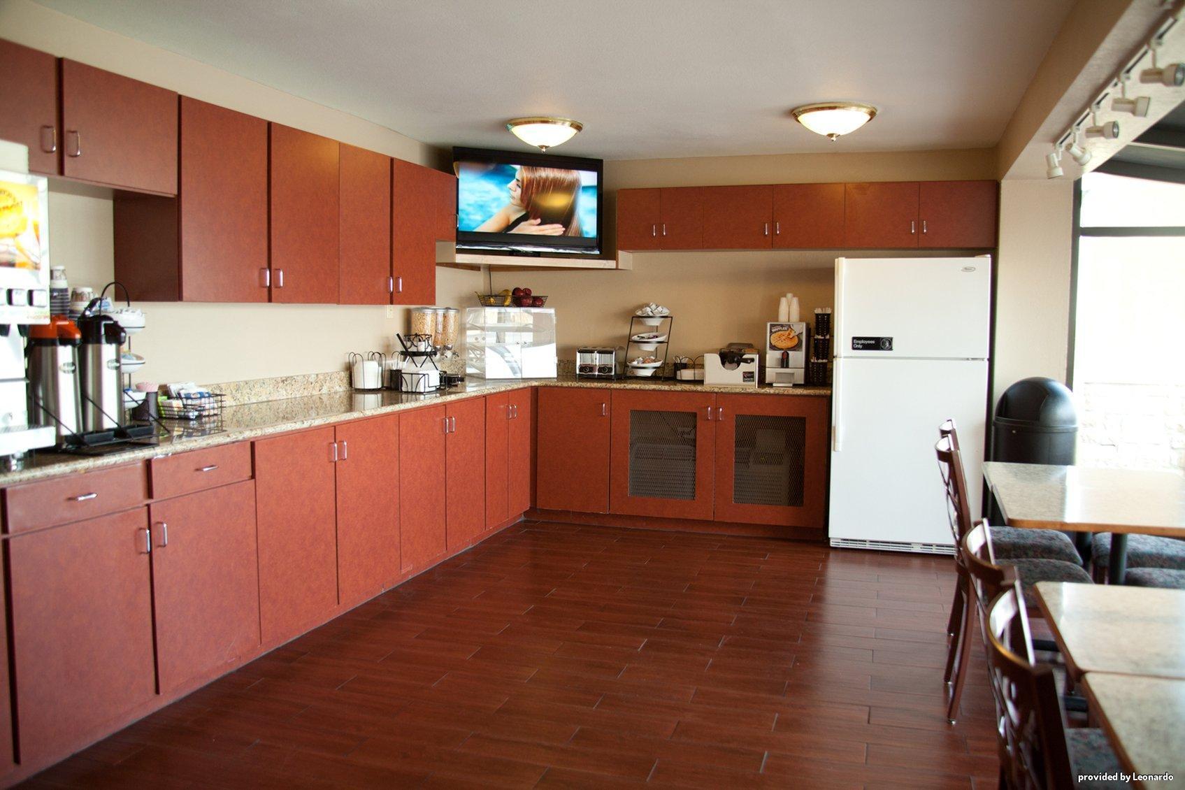 Western Coachlight Motel