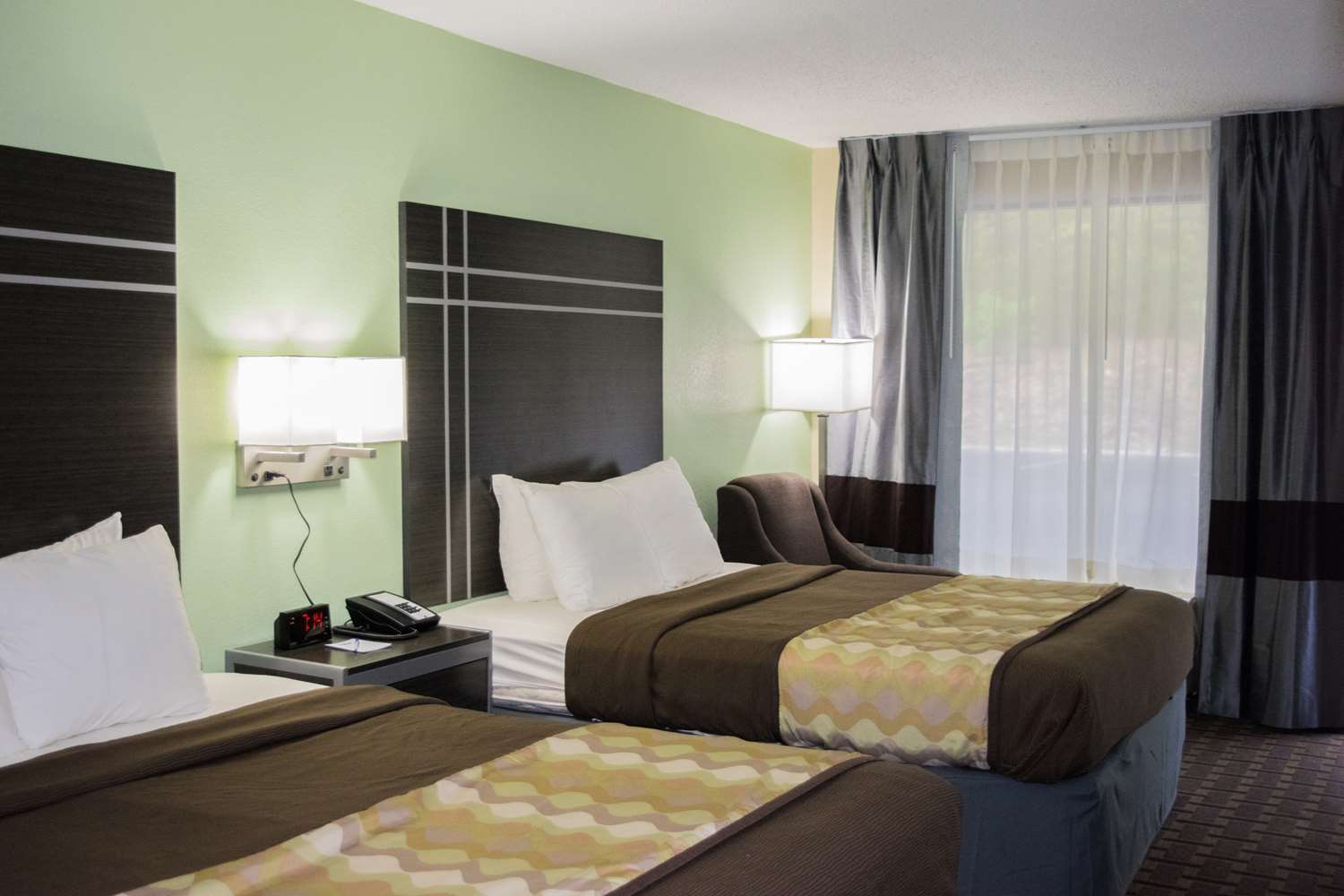 Western Coachlight Motel 3*